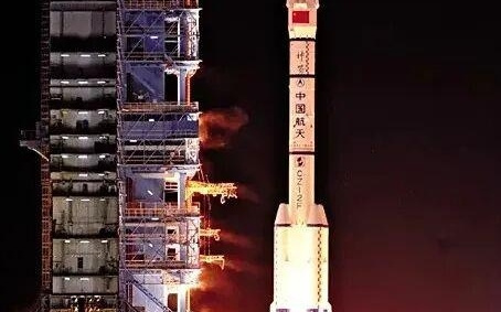 “神舟”与“天宫”的首次“太空之吻”『太空美文』（127）