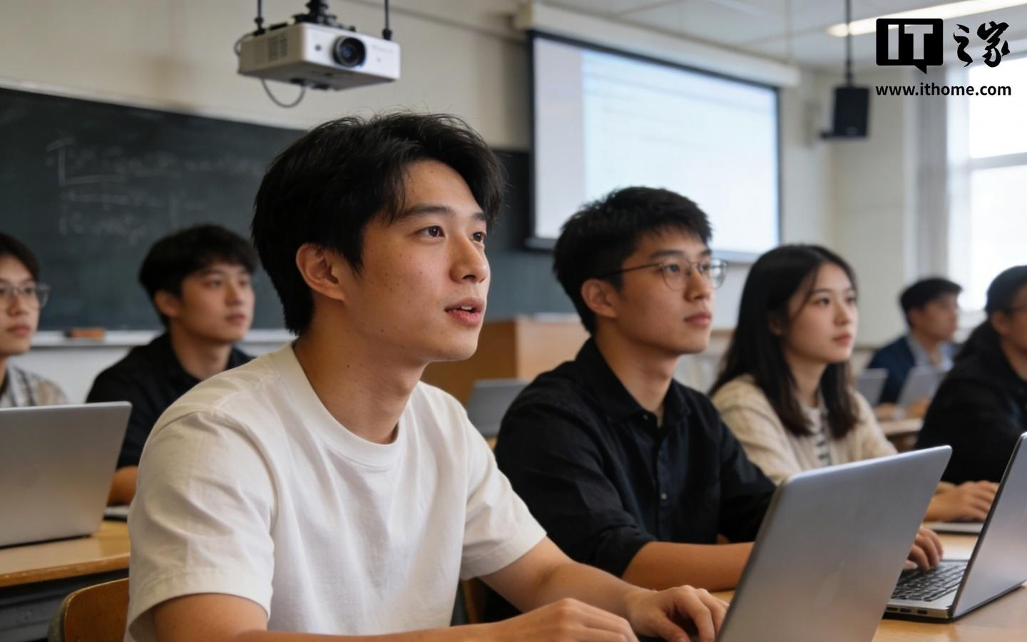 我国生成式人工智能用户规模达6.02亿人，普及率达42.8%