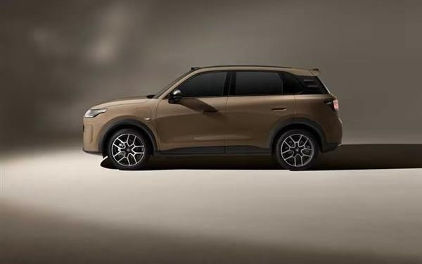 新势力销冠发力！零跑打响新春开年第一枪：至高钜惠4.6万