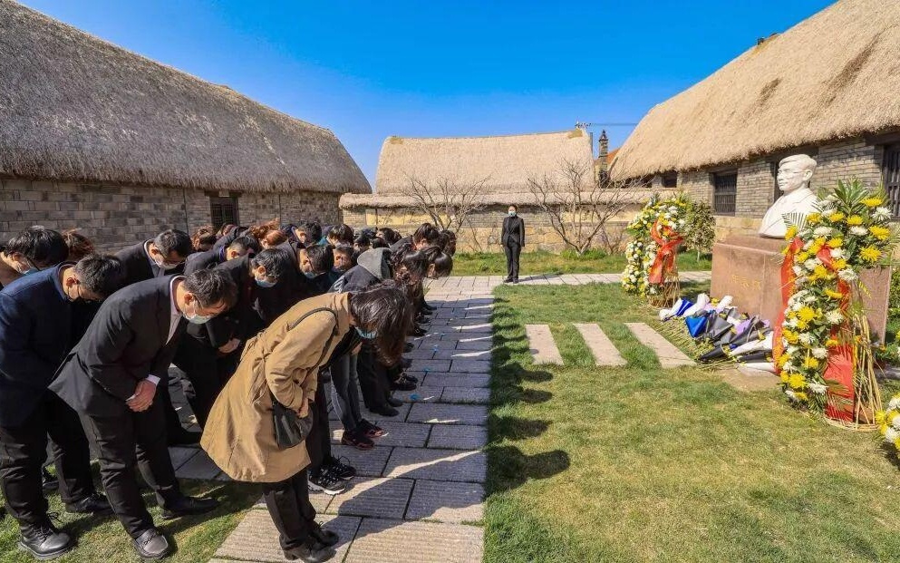 今天，格外想念他！