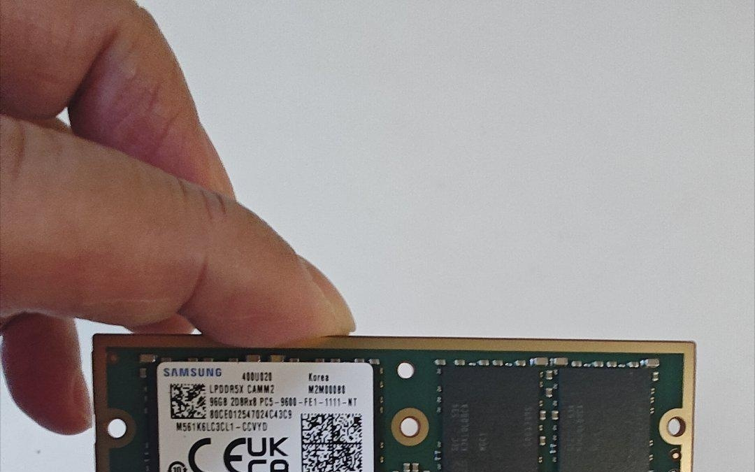 9600MT/s 96GB，联想产品经理晒三星电子“双96”LPCAMM2内存条