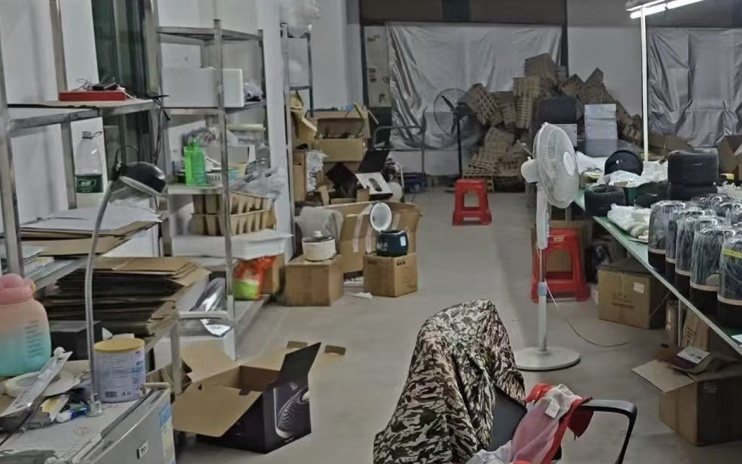 哈曼配合警方捣毁多个制假工厂及假货仓库，查扣音箱等数万台