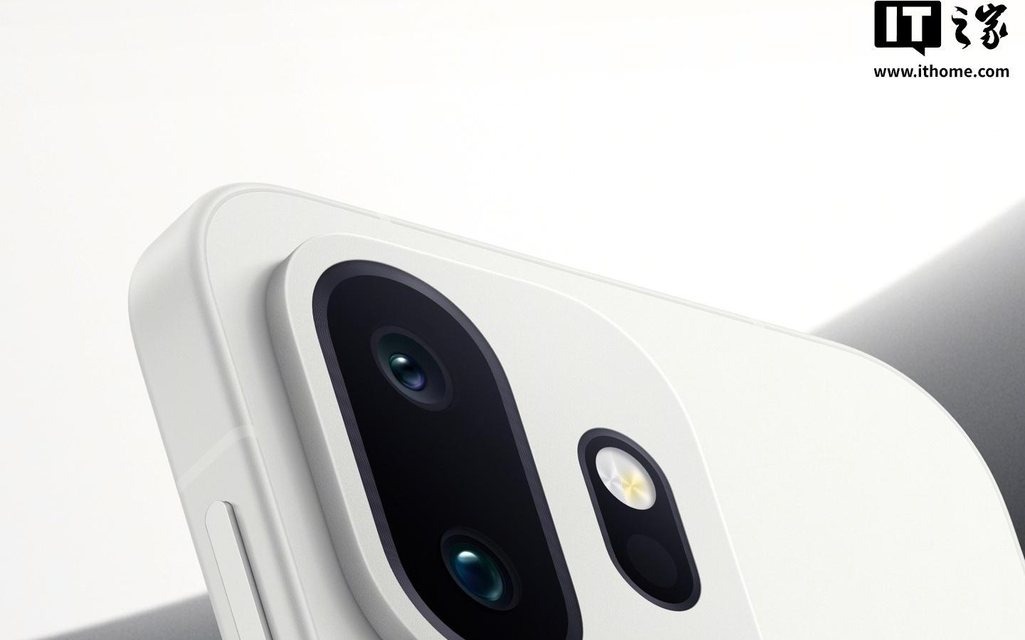 一加15T核心参数汇总：6.32英寸直屏、第五代骁龙8至尊版等