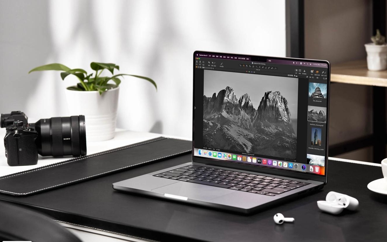 苹果调整2026款美版MacBook键盘：Tab等按键替换为图形符号