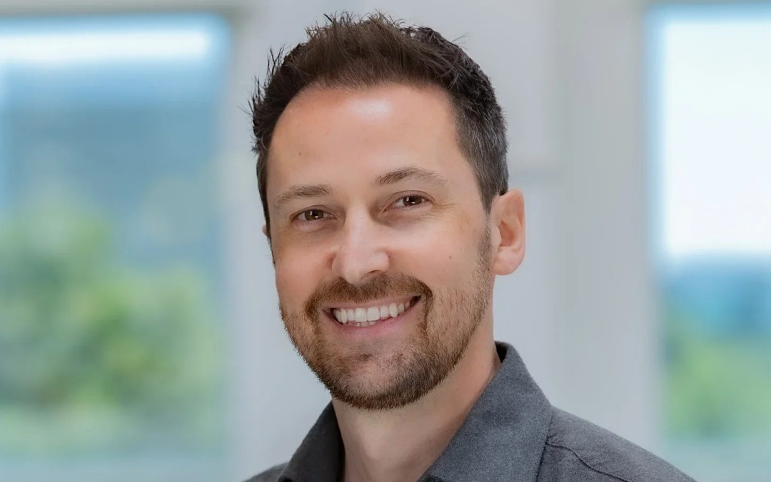 夸爆小米SU7的福特CEO，要花300亿梭哈电车。