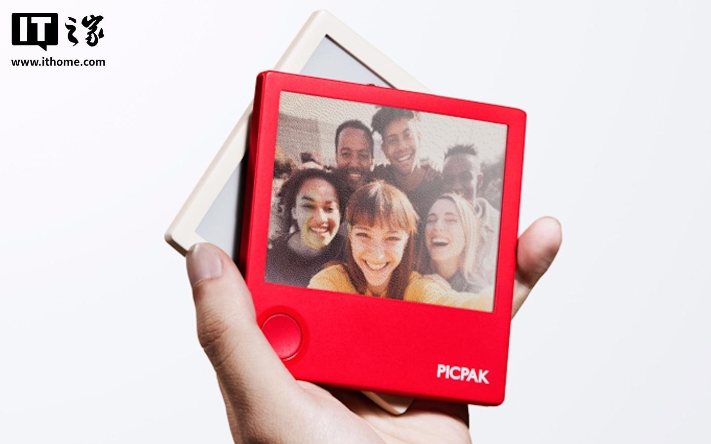 PicPak掌上墨水屏相框現(xiàn)身：彩色E-ink屏幕，400天續(xù)航
