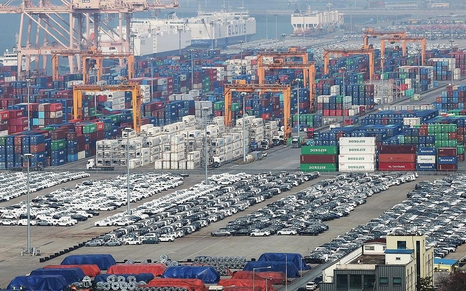 半导体景气延续，韩国出口规模2026年将首超日本？