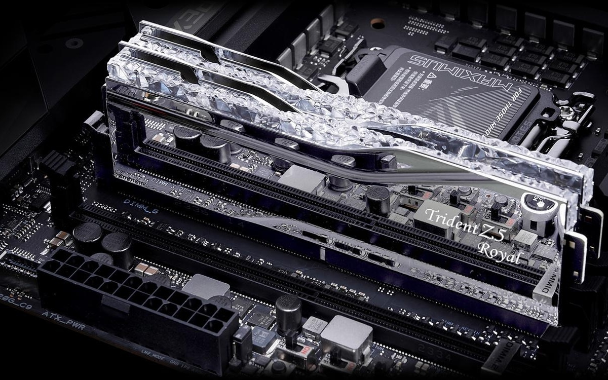 芝奇谈今年四季度内存条价格大涨原因:AI应用引发严重供需失衡