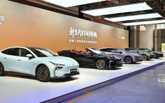 央企新能源加速转型，一汽布局主流家用新能源汽车市场