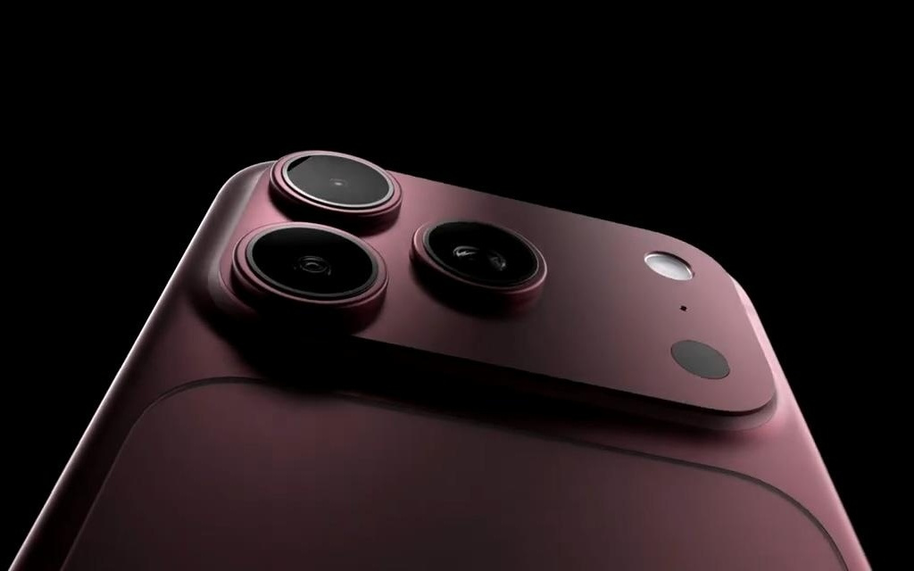 苹果iPhone 18 Pro渲染视频曝光：单打孔、可变光圈