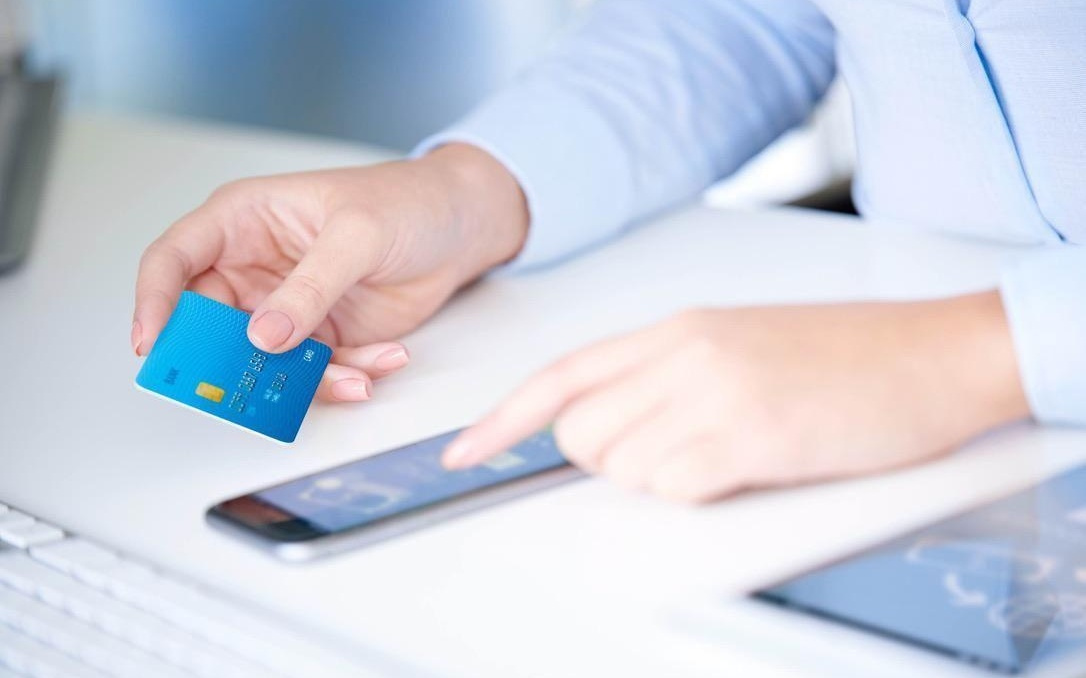 洞察2025｜“生死战”持续！支付机构的“进退”两面