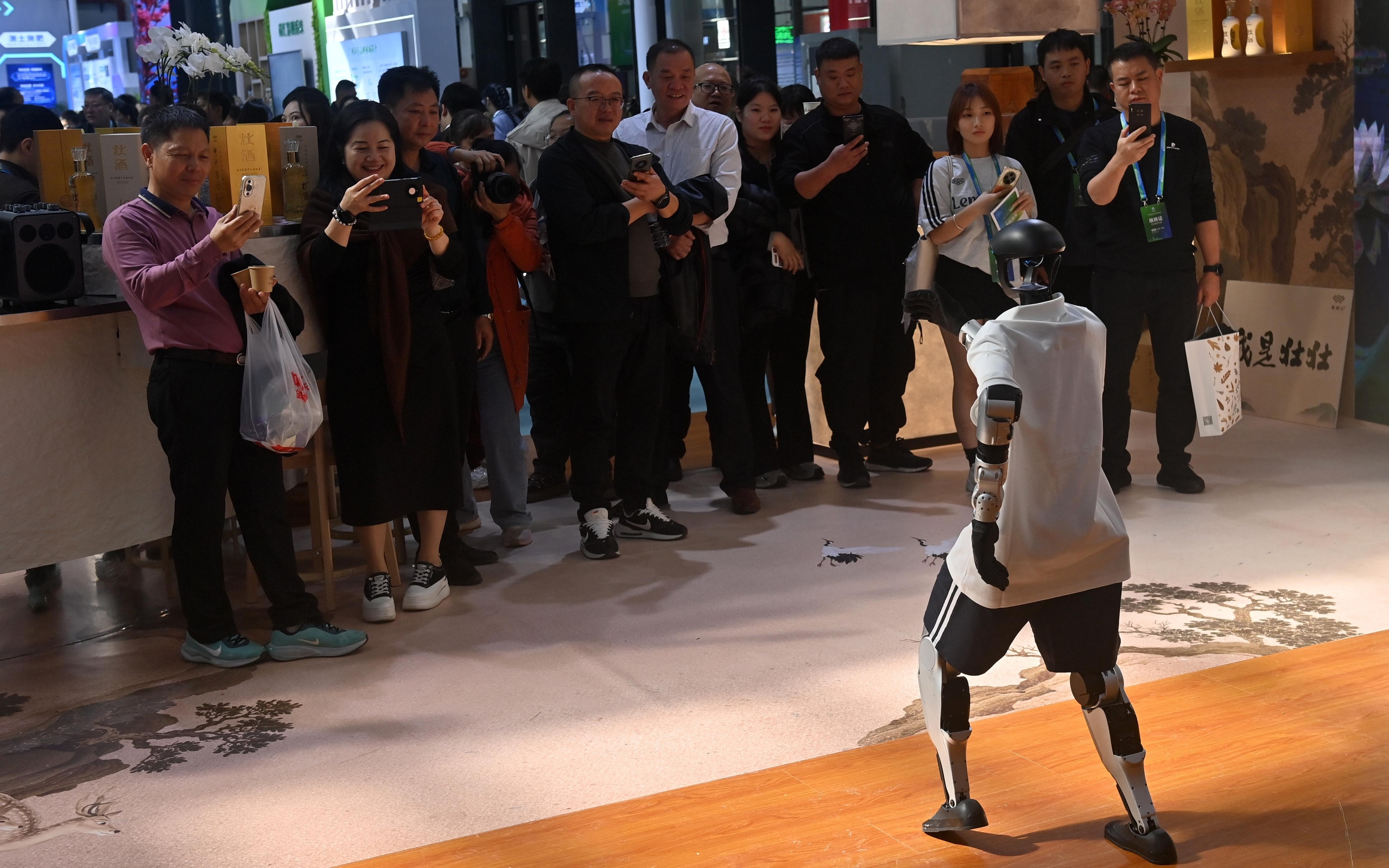 当林业遇上人工智能——2025年世界林木业大会观察