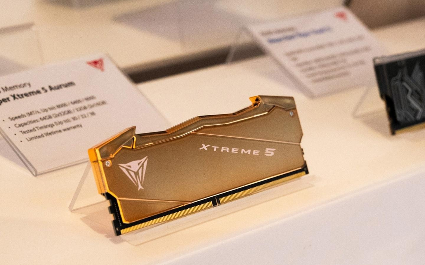 “金色传说”，Patriot博帝展示Viper Xtreme 5 Aurum内存条