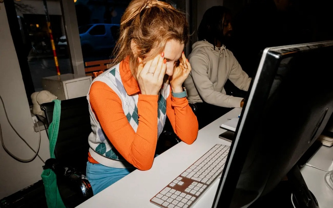 硅谷养老梦碎！OpenAI深夜突发：不接受996的就走，AGI不养闲人