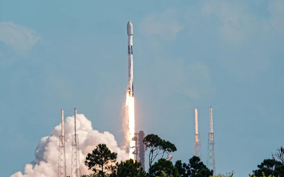 猎鹰 9 号助推器第 31 次出征，SpaceX 再破火箭重复使用纪录
