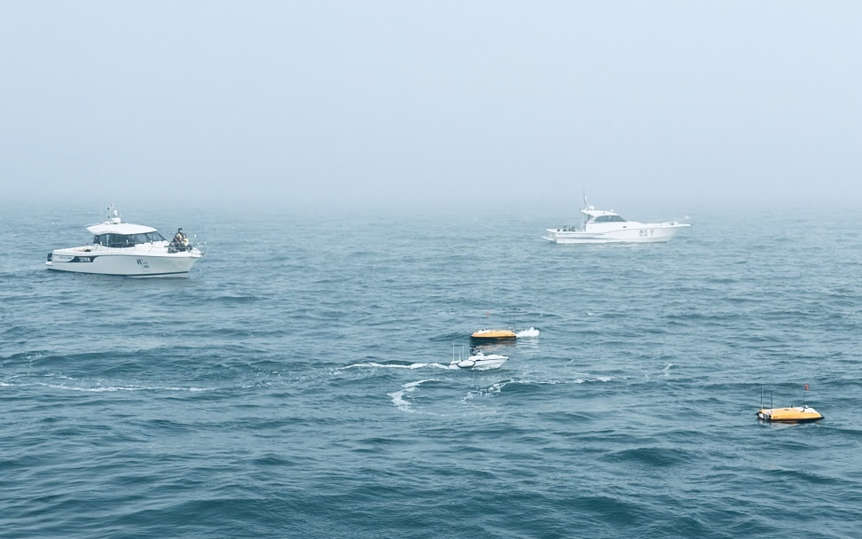 我国首套！最强大脑+无人“天团”，出海演练