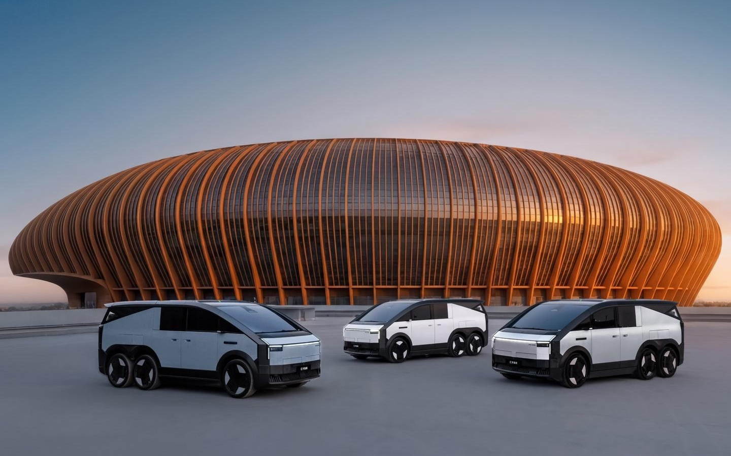 小鹏汇天陆地航母三款车色正式公布：星环银、月岩灰、超星白