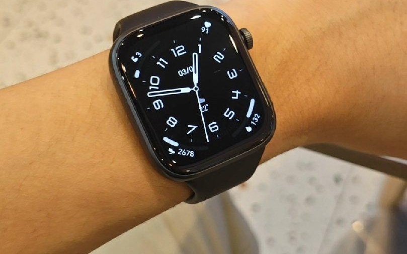 荣耀手表X5i真机亮相，明日发布