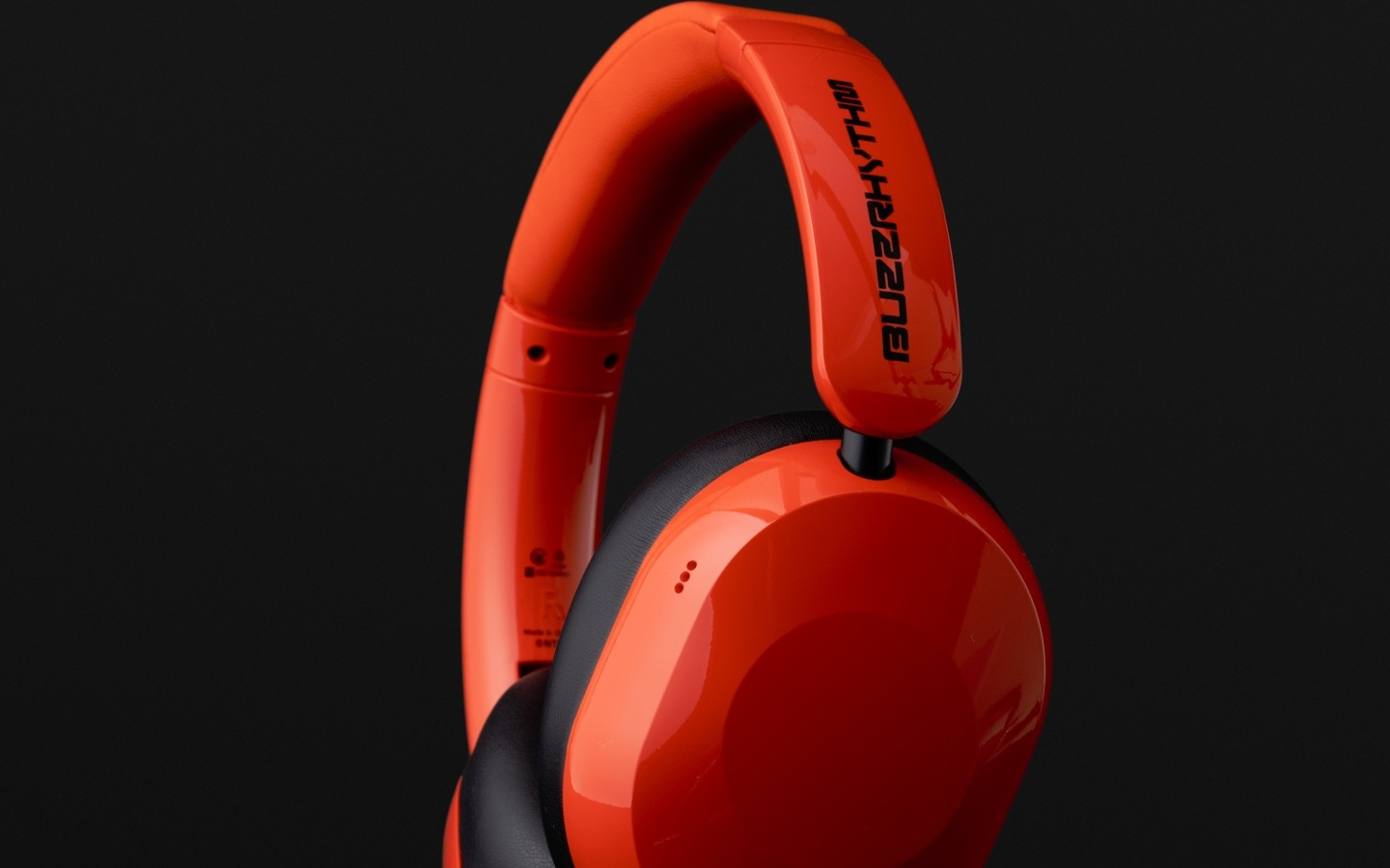 Final推出头戴式蓝牙耳机UX1000：支持混合ANC，主打音质