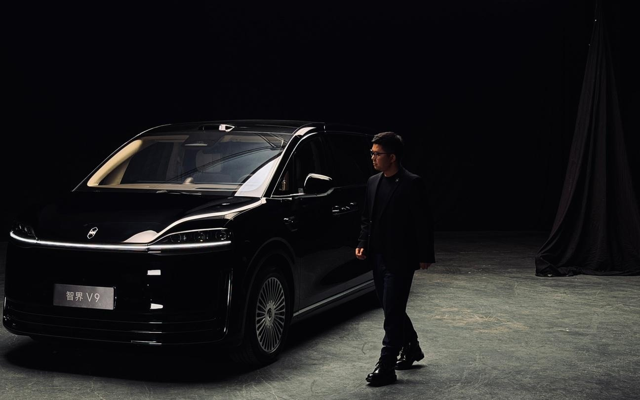 智界赵长江称决定一台MPV价值的是如何对待车里的每一个人