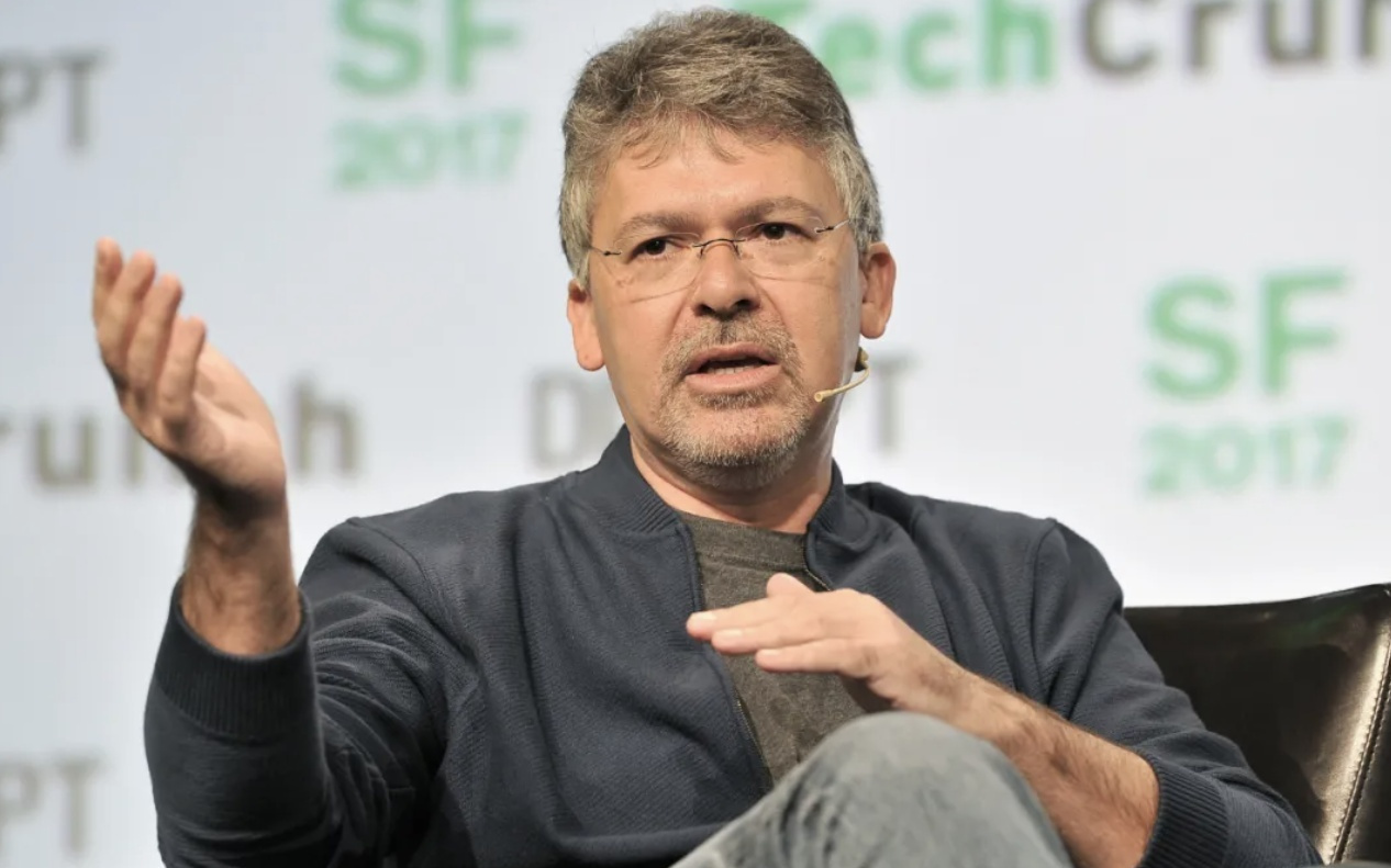 突发｜苹果高管地震还在持续：芯片负责人考虑离职