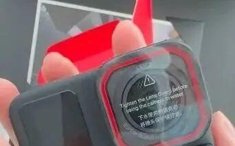 钉钉大楼换LOGO硬刚飞书，网友：商战总是朴实无华；马斯克团队摸底中国光伏产业链；断友商后路？元宝回应被微信「封了」