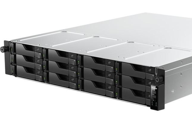 爱速特推出 AS72R 旗舰机架式 NAS，搭载八核 AMD "Zen 4" 处理器