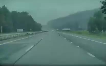 马斯克称特斯拉FSD每年挽救大量生命，却因10%致死案被起诉