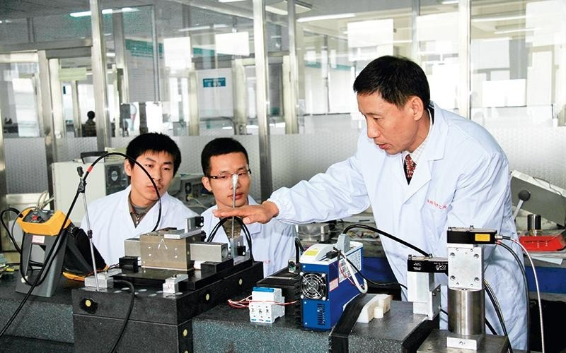 瞭望 | 哈工大仪器学科：挑战尖端 仪器报国