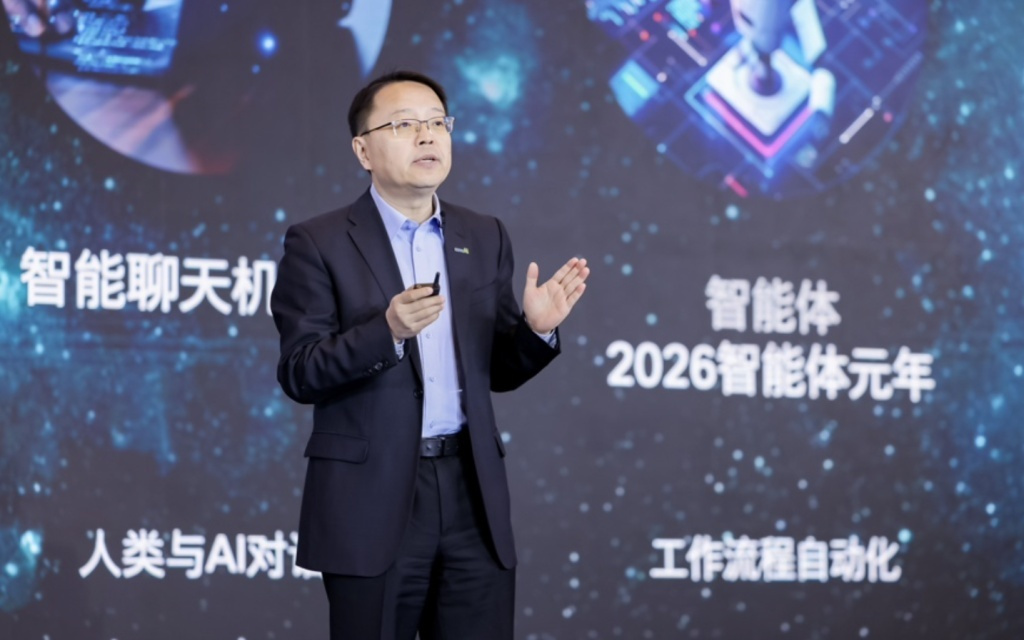 思科大中华区首席技术官:当下的AI就像2000年时期的互联网,应用陆续涌现,瓶颈也随之而来