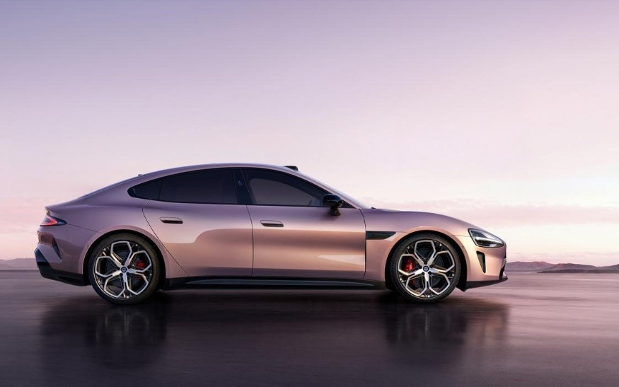 小米汽车回应新一代SU7“底盘软”