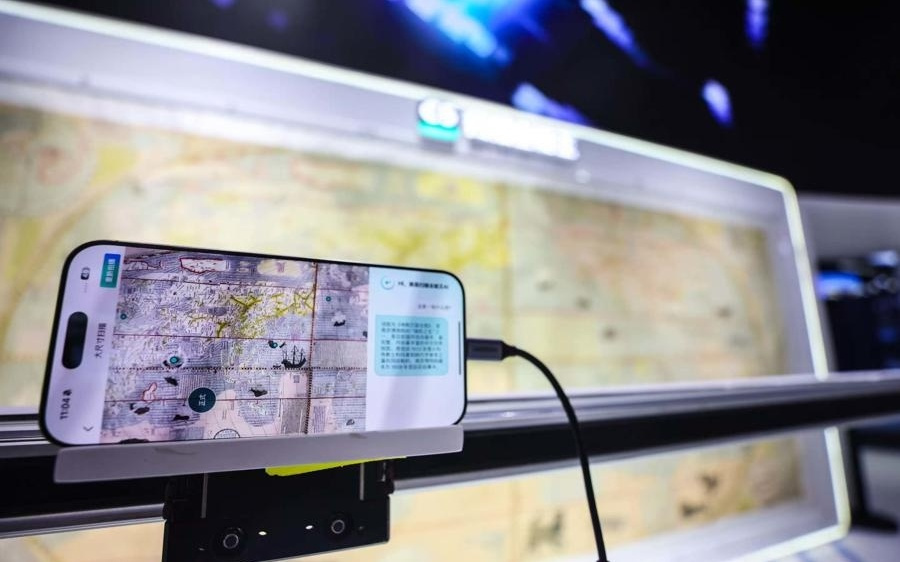 上海蹄疾步稳驰骋AI赛道，2025年大模型加速从“很聪明”迈向“真有用”