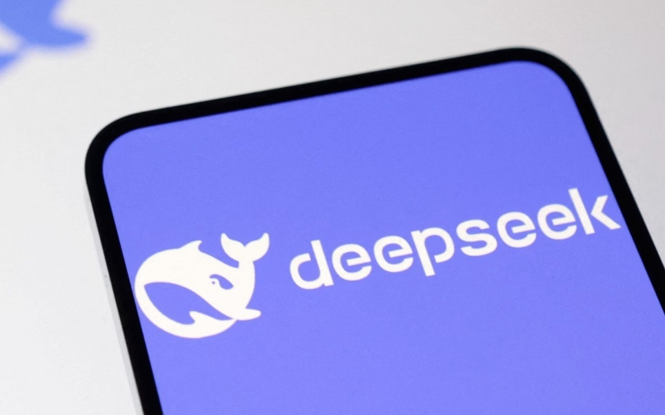 刚刚，DeepSeek-R1登上Nature封面：朝着AI透明化迈出的可喜一步