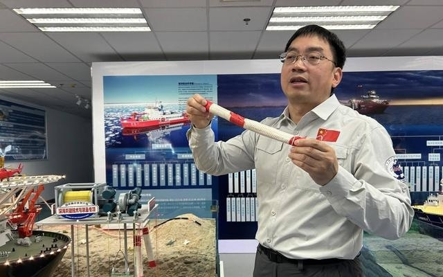 万米“脐带”从海面连到海底 这所“双一流”大学还创造了哪些“首次”？