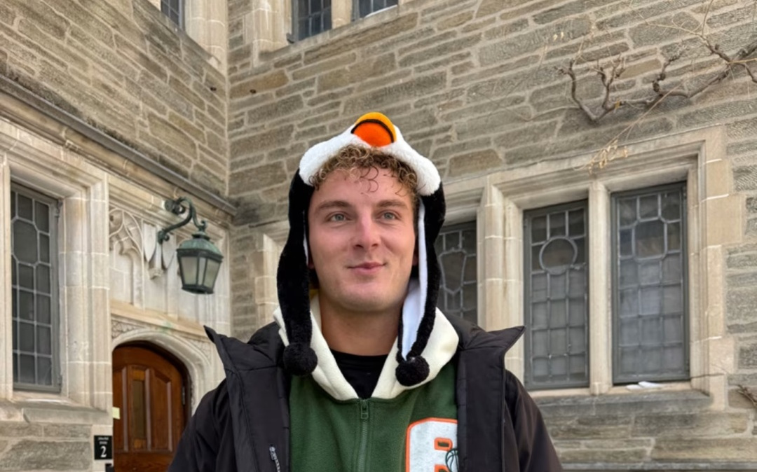 00后华裔天才造AI月老,斯坦福5000名学霸脱单上瘾!全美十大名校疯抢