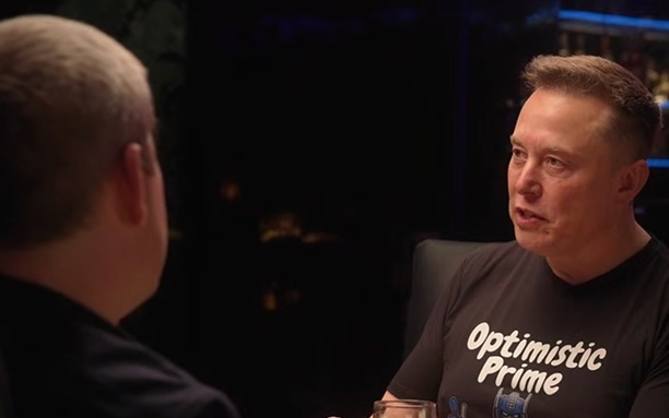 马斯克3小时对话，猛料不断！机器人将成“造钱永动机”