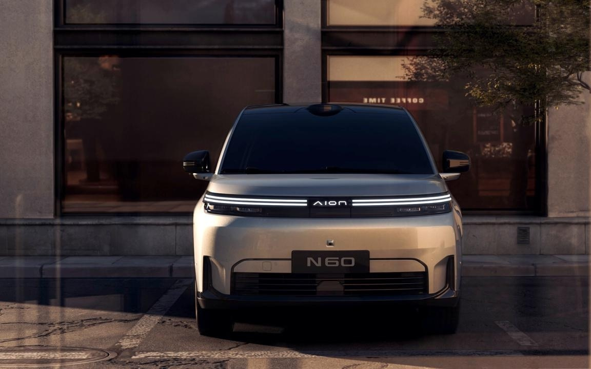 广汽埃安N60将于3月25日盲订:标配零重力按摩座椅、5连杆悬架