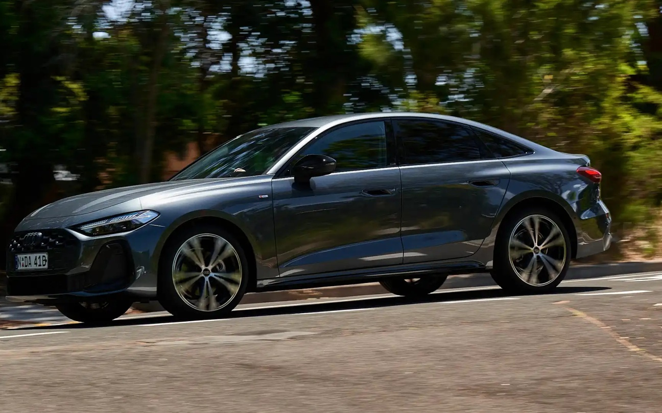 奥迪承认：将A4更名为A5是一个“错误”