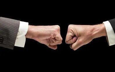 员工跳槽引发激烈对峙：台积电称已泄密，英特尔回击