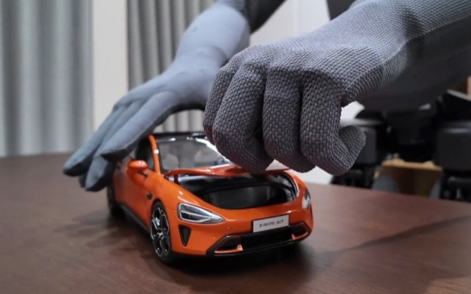 小米机器人仿生手大升级：类似人手大小，拥有全掌触觉、仿生汗腺