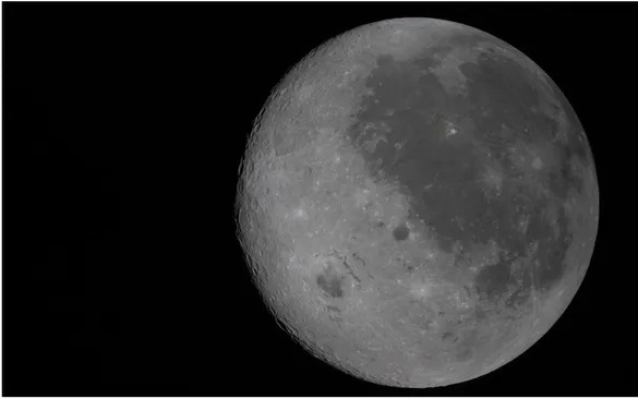 NASA阿耳忒弥斯2号成功飞掠月球背面,踏上返回地球行程