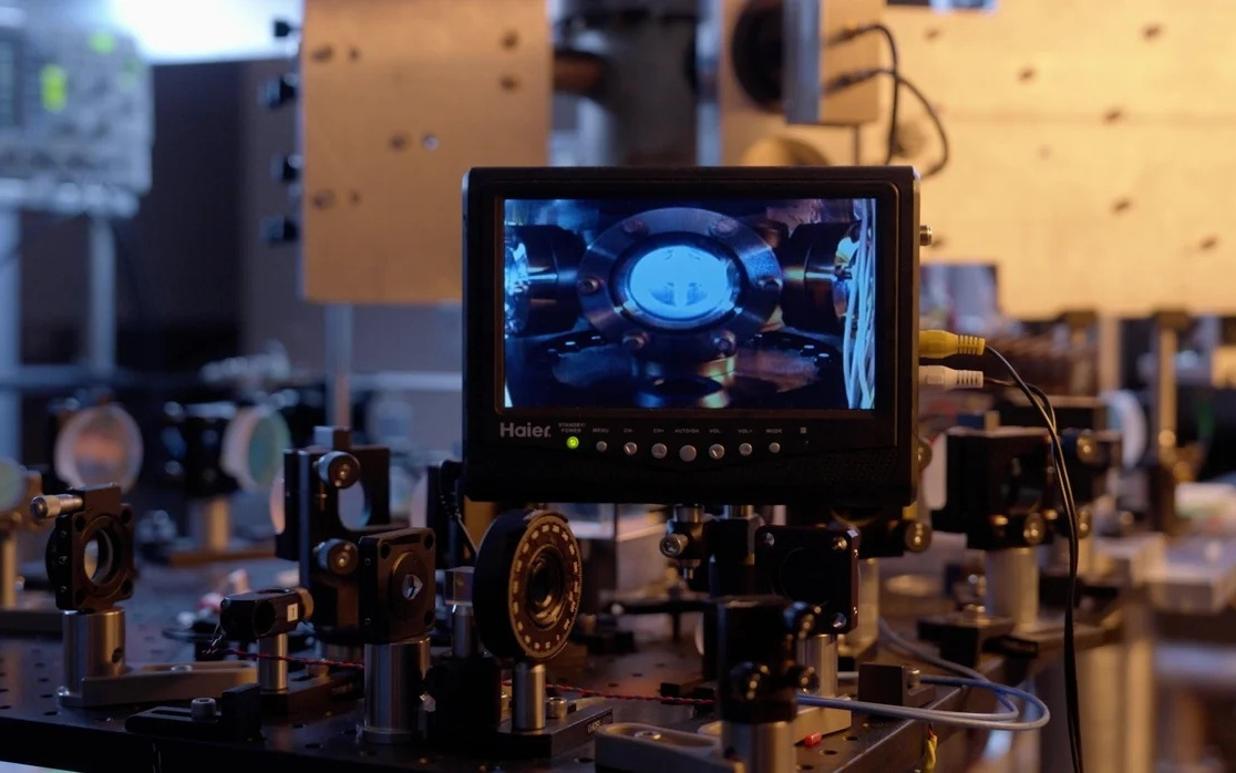 全美最准原子钟因飓风停电出现4.8微秒误差