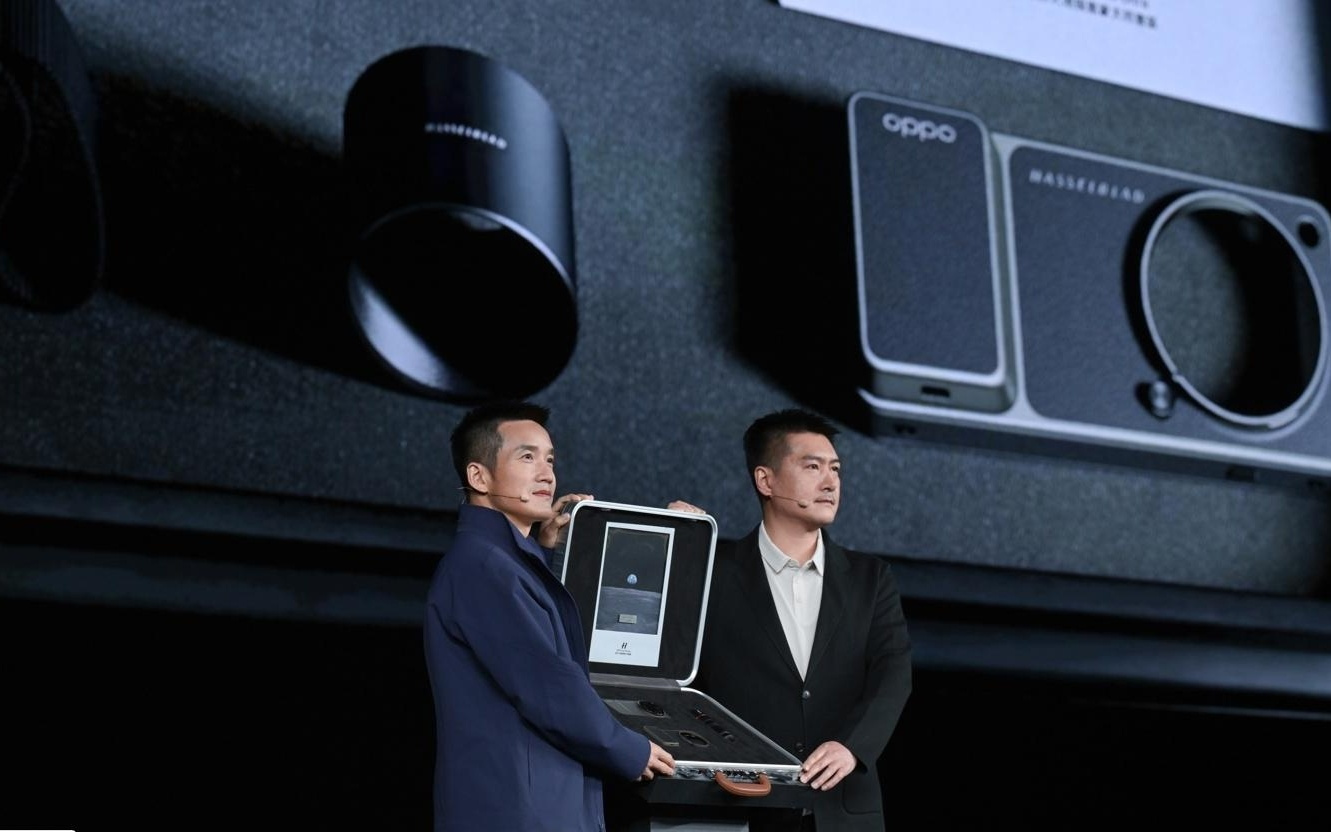 OPPO Find X9 Ultra旗舰手机发布，7499元起