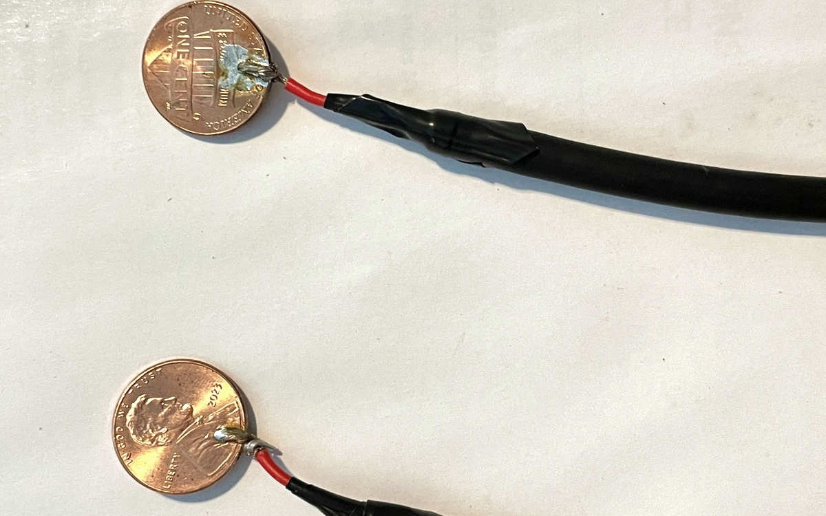 盲测显示：音频发烧友无法分辨铜线、香蕉与湿泥传输的音频信号