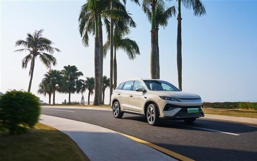 220km 纯电续航接近翻倍！比亚迪2026款宋Pro DM-i长续航上市：11.98万起