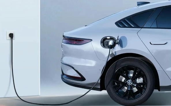 459元！比亚迪充放电枪上线：充放一体 自动切换