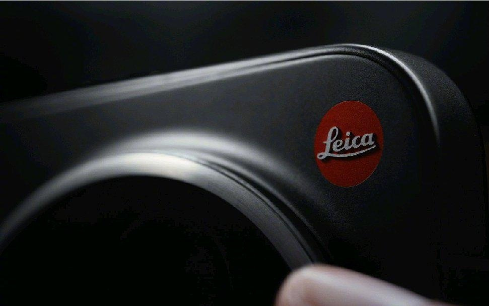 卢伟冰：小米17 Ultra徕卡版大师变焦环不是配件，是手机一部分