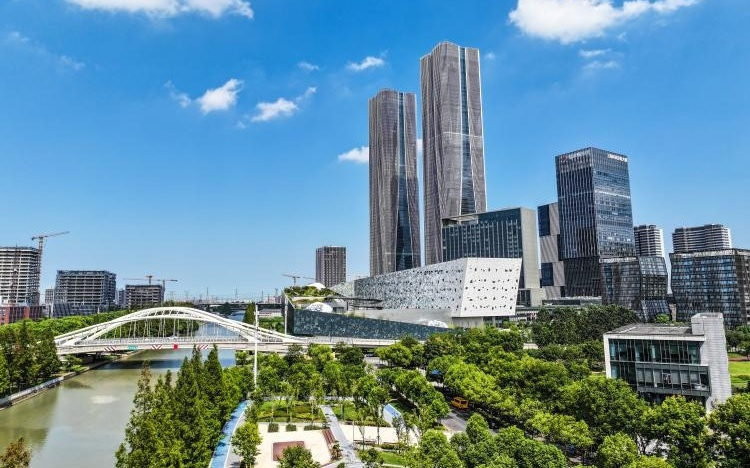 要做就做世界顶尖！创新奔涌，多重“DeepSeek时刻”正在这里生成