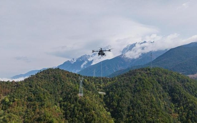运载无人机进化成“飞行皮卡”，加速低空经济平民化