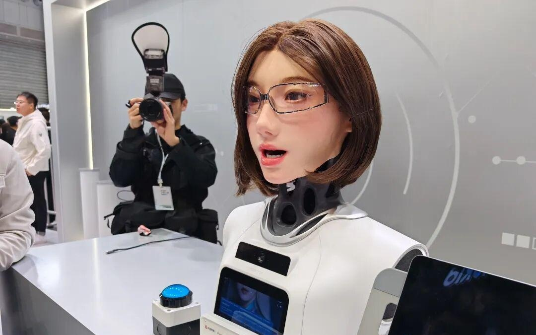 “无AI，不厂家”：人工智能重构家电业，竞争核心变了